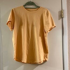 Lululemon Men’s Mustard Sand Performance Short Sleeve Tee